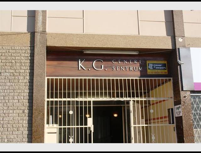 8 BEDROOM APARTMENT FOR SALE IN ALBERTON NORTH